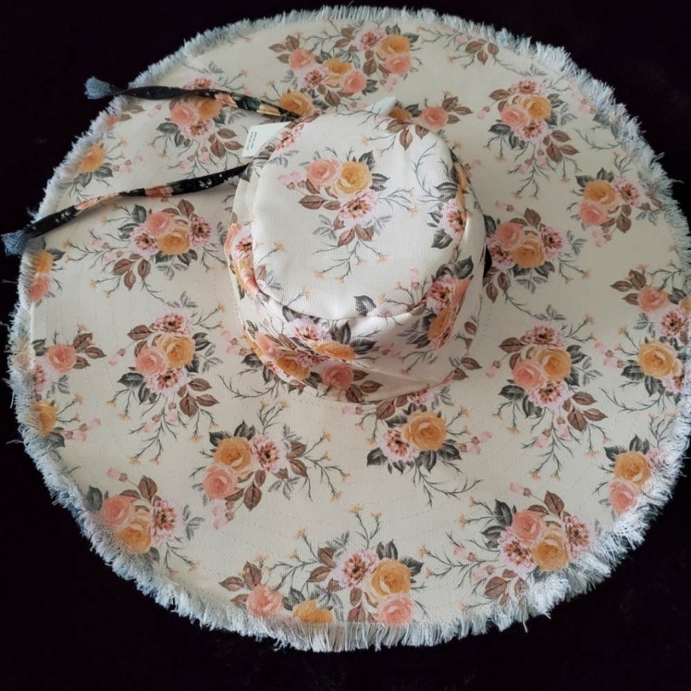Anthropologie Capitanna‎ Maxi Hat